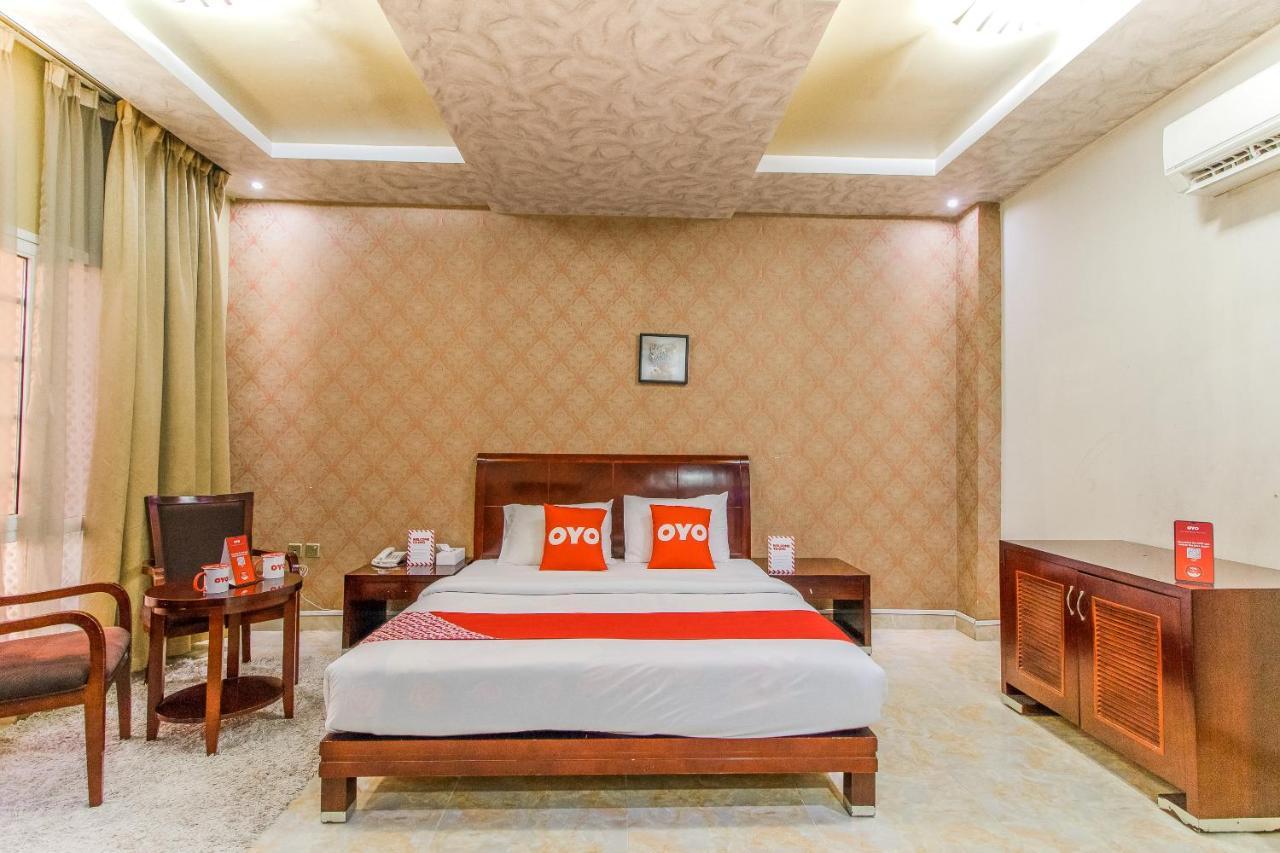 Oyo 109 Al Thabit Modern Hotel Apartment Ḩayl Āl ‘Umayr Εξωτερικό φωτογραφία