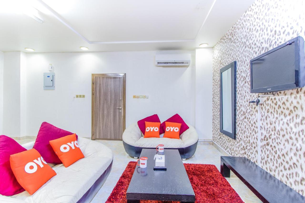Oyo 109 Al Thabit Modern Hotel Apartment Ḩayl Āl ‘Umayr Εξωτερικό φωτογραφία